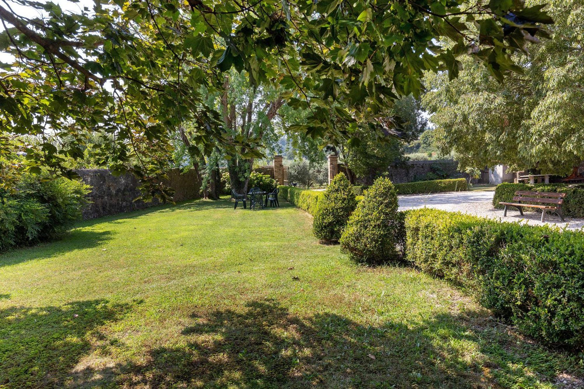 New Agriturismo Corte Olfino Monzambano Luaran gambar